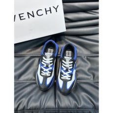 Givenchy Sneakers